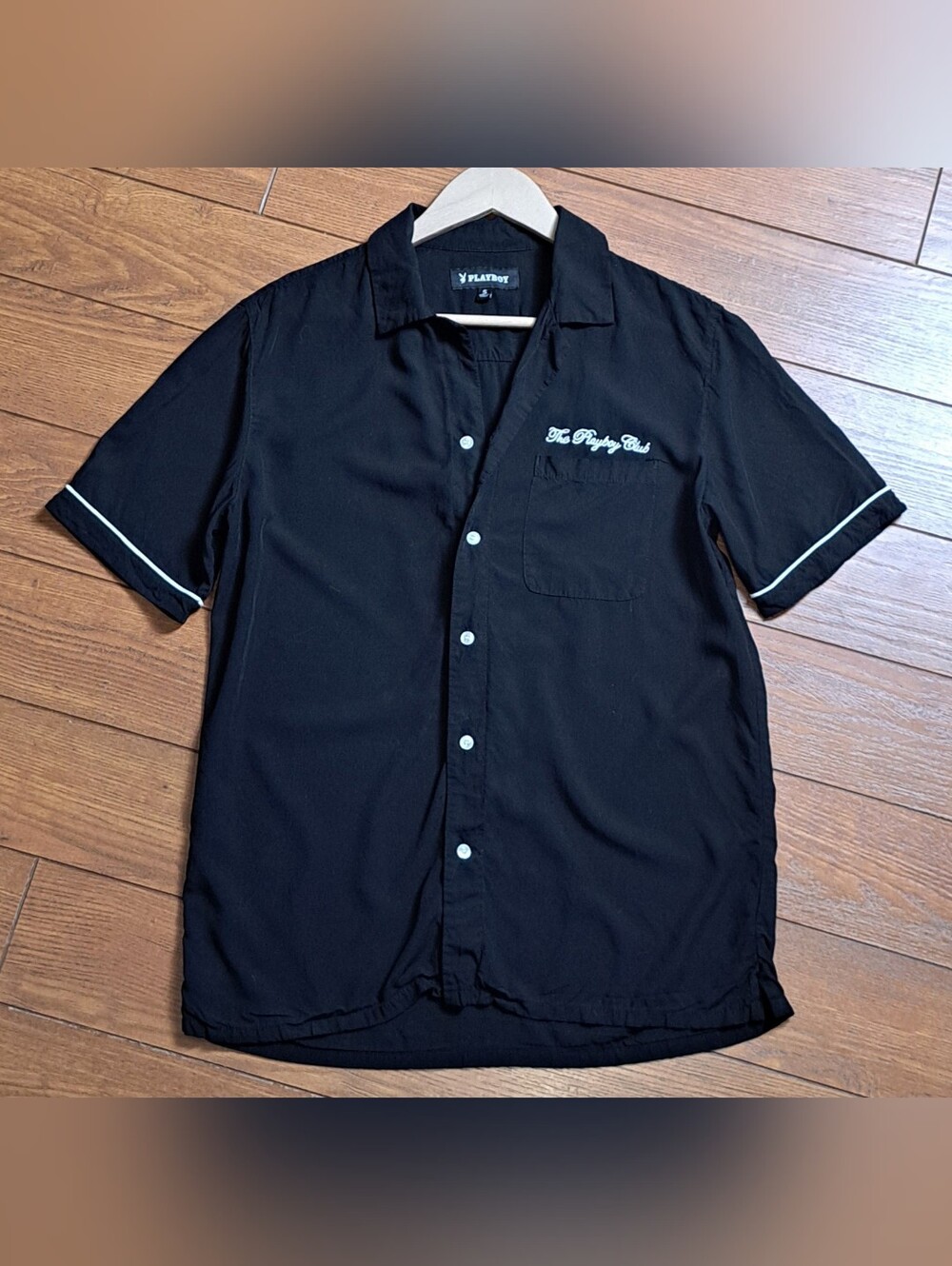 NWOT Playboy Club Black Bunny Bowling Shirt 🐰🖤 Small